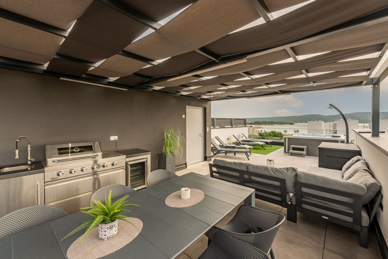 Food & Drinks 5, Villa Blue Sky 1, Sveti Filip i Jakov