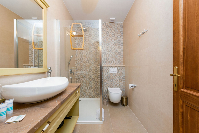 Bathroom 4, Villa Vidasovi Dvori, Novalja