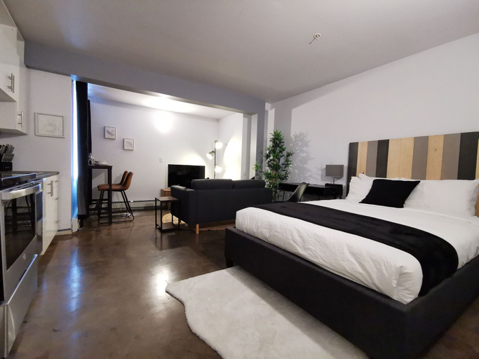 Bedroom 3, Cameo Hotel and Suites, Halifax