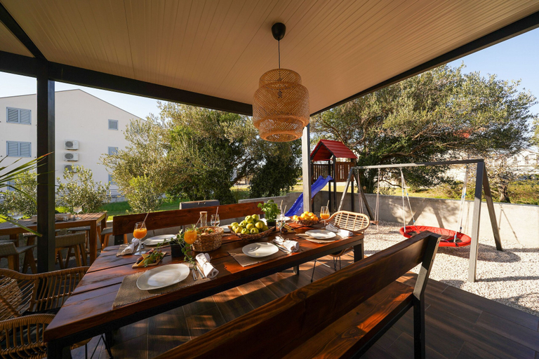 Food & Drinks 5, Villa Sunčica, Sukošan