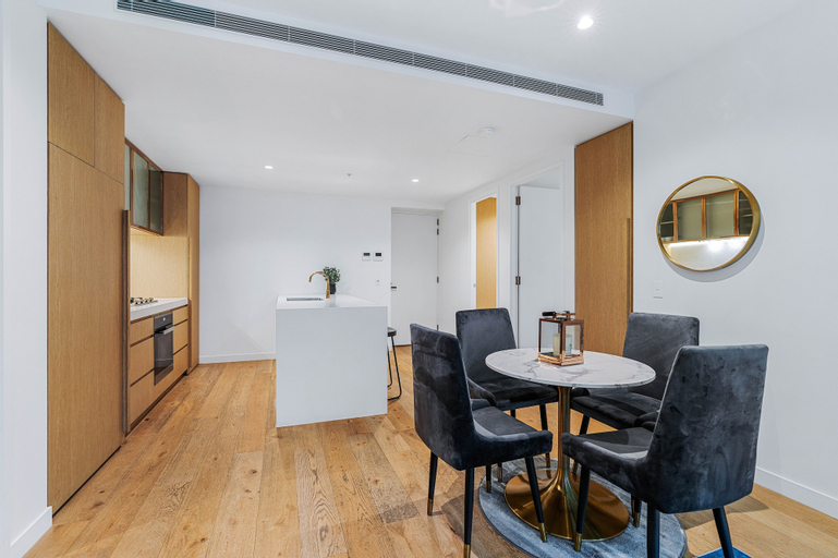 Dining Room 7