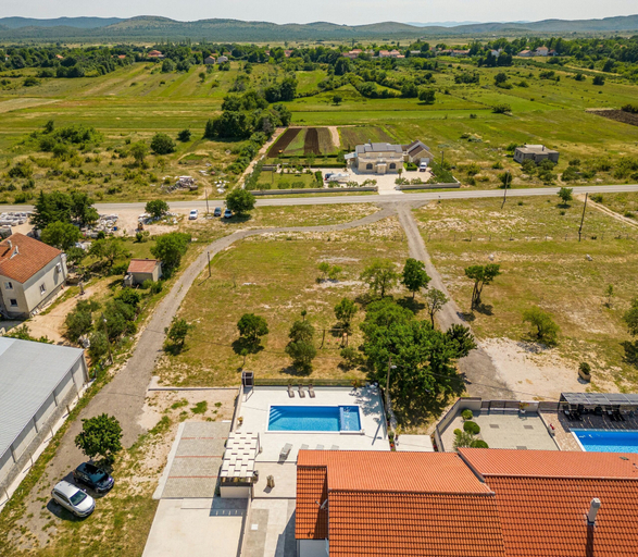 Exterior & Views 2, Villa Milemare, Benkovac
