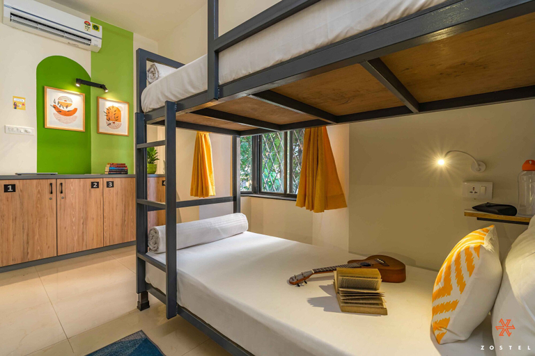 Bedroom 4, Zostel Pune, Pune
