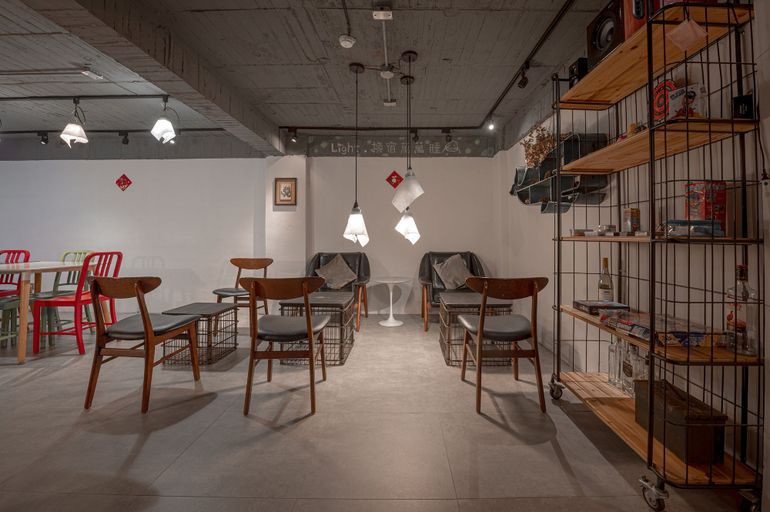 Food & Drinks 4, Light hostel - Chiayi, Chiayi City