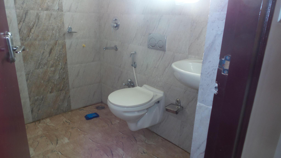Bathroom, Fortune City, Bangalore