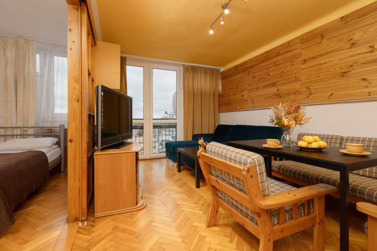 Others 5, Warsaw Apartment City View by Renters, Warsaw