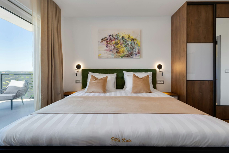 Bedroom 3, Villa Kate, Nin