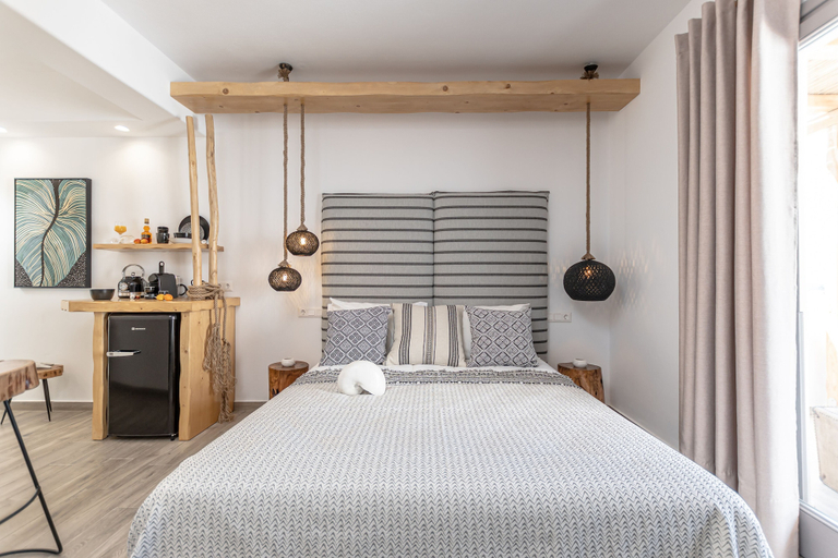 Bedroom 3, Naxos Contelibro, South Aegean