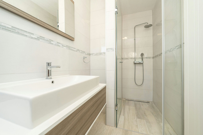 Bathroom 3, Villa Marita, Privlaka