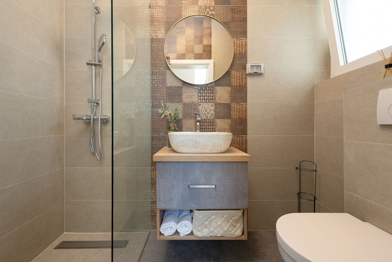 Bathroom 4, Villa La Aurora, Poličnik
