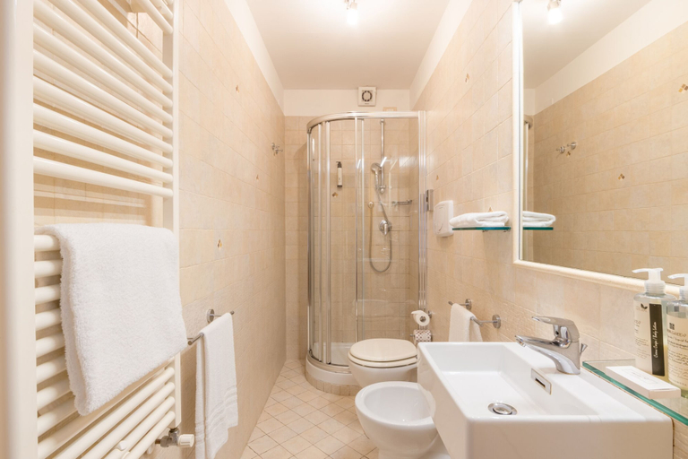 Bathroom 5, Hotel Venice Resort Airport, Venezia