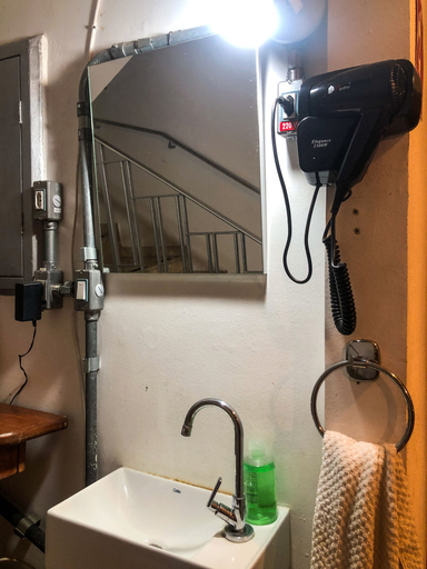 Bathroom 3, Micasa Hostel, São Paulo