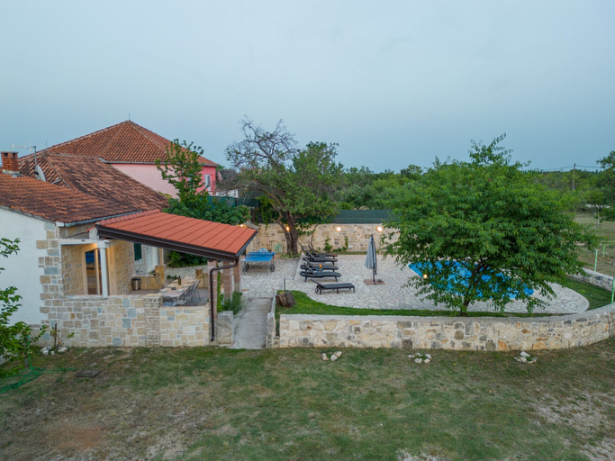 Exterior & Views 2, Villa Rozaria, Benkovac