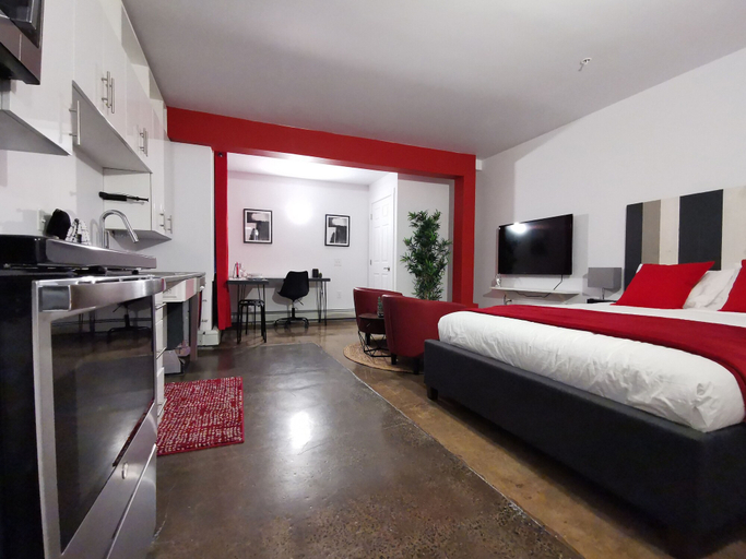 Bedroom 3, Cameo Hotel and Suites, Halifax