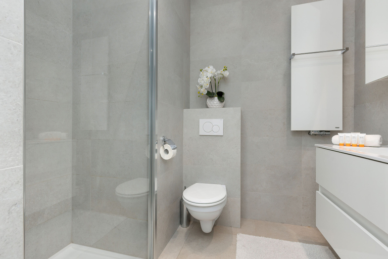 Bathroom 4, Apartment Cybernetyki 15 by Renters, Warsaw