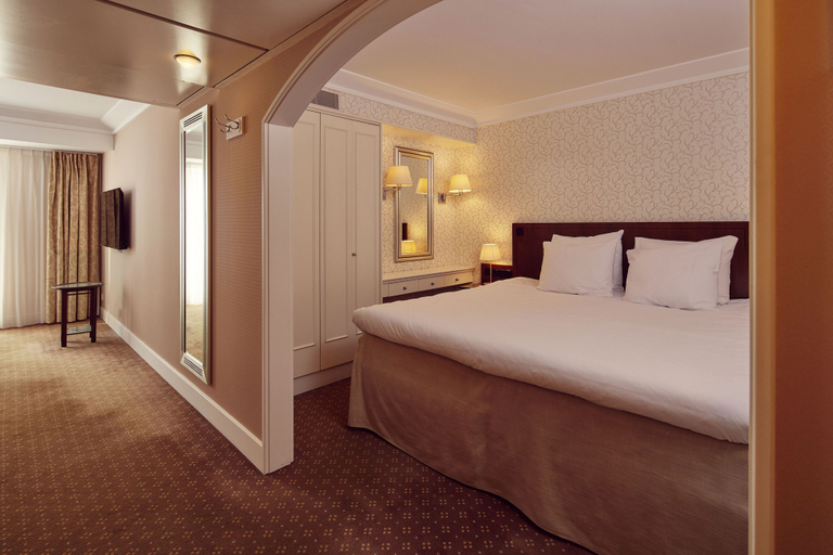 Bedroom 3, Van der Valk Palace Hotel Noordwijk, Noordwijk