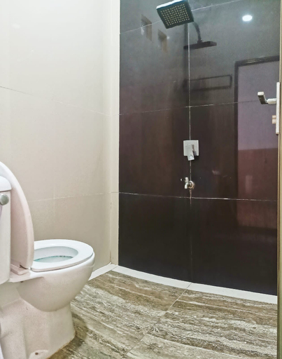 Bathroom, Makarim Guest House Syariah, Kotawaringin Barat