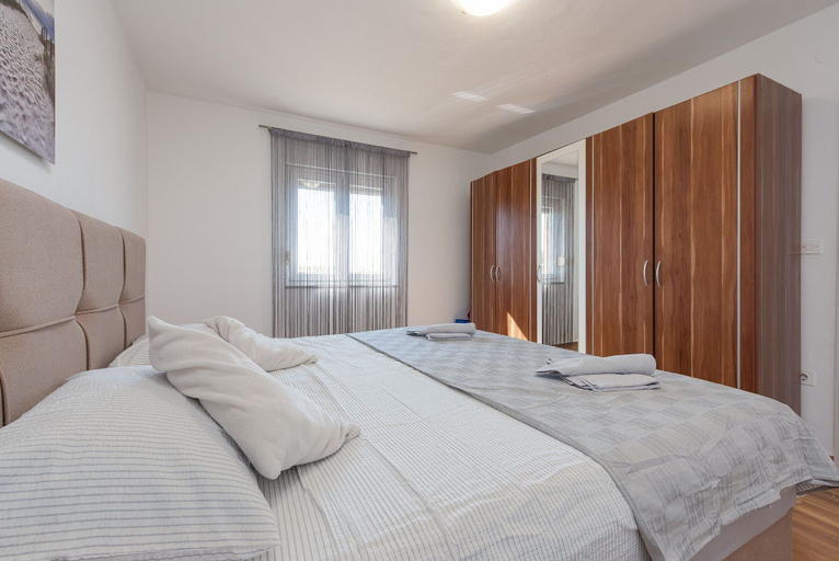 Bedroom 3, Villa Jenny, Poličnik