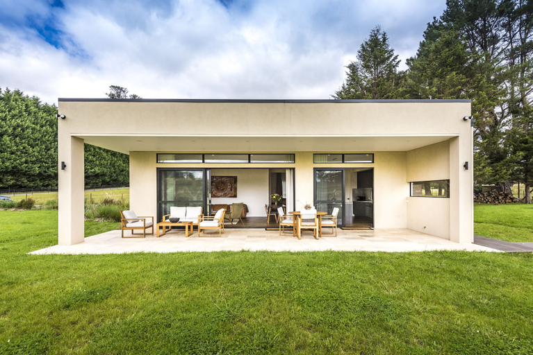 Exterior & Views 2, The Vale Penrose, Wingecarribee