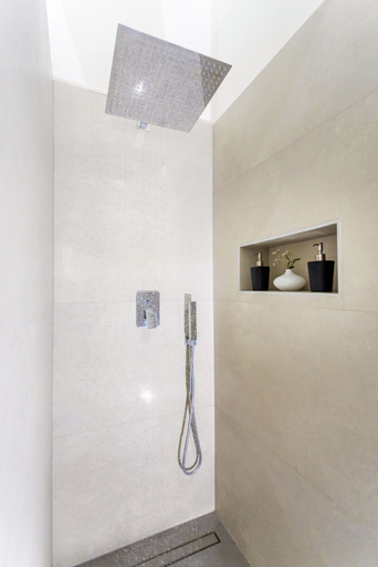 Bathroom 3, Villa Mala, Privlaka