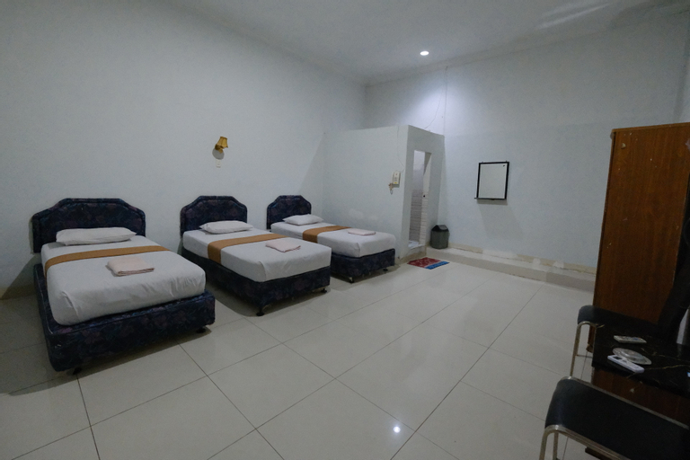Bedroom 2, Hotel Cahaya Asahan, Asahan
