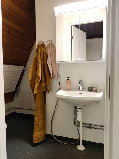 Bathroom 4, Warkhaus Korpela Apartments, North Savonia