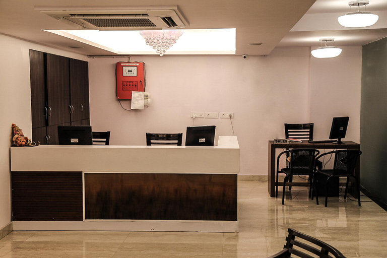 Others 4, Park Residency, Delhi