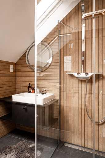 Bathroom 5, Czorsztyn Prestige, Nowy Targ