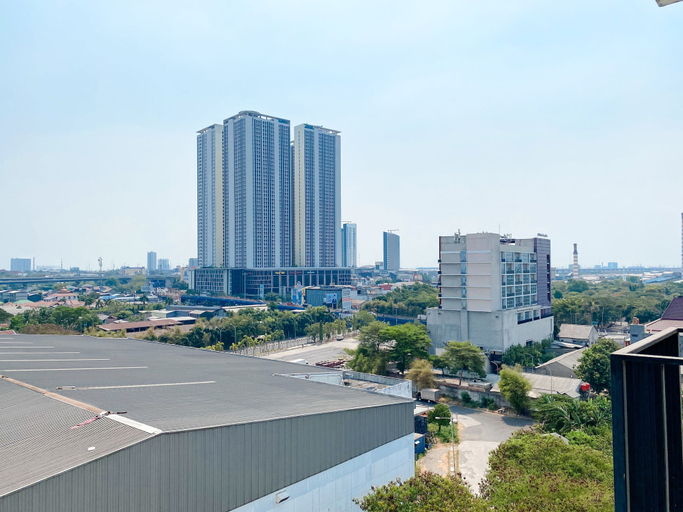 Others 3, Homey And Compact Studio At Azalea Suites Apartment, Cikarang
