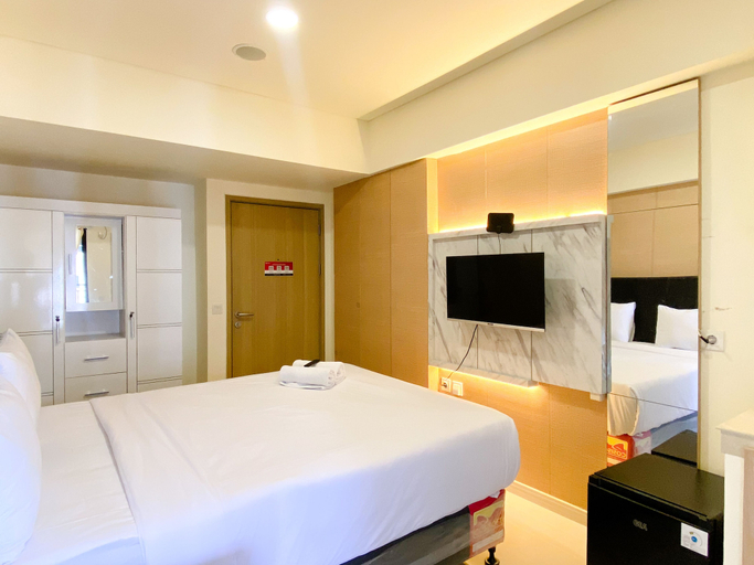 Bedroom 3, Modern Look Studio At Meikarta Apartment, Cikarang