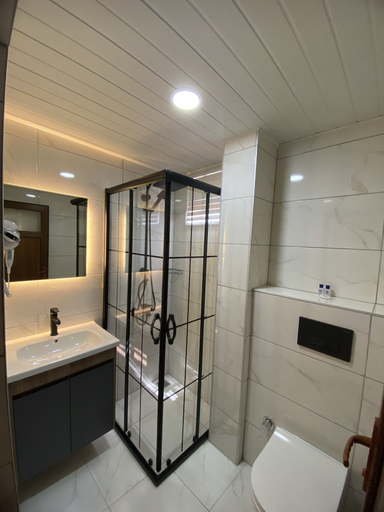 Bathroom 5, Sempati Apart Hotel, Alanya