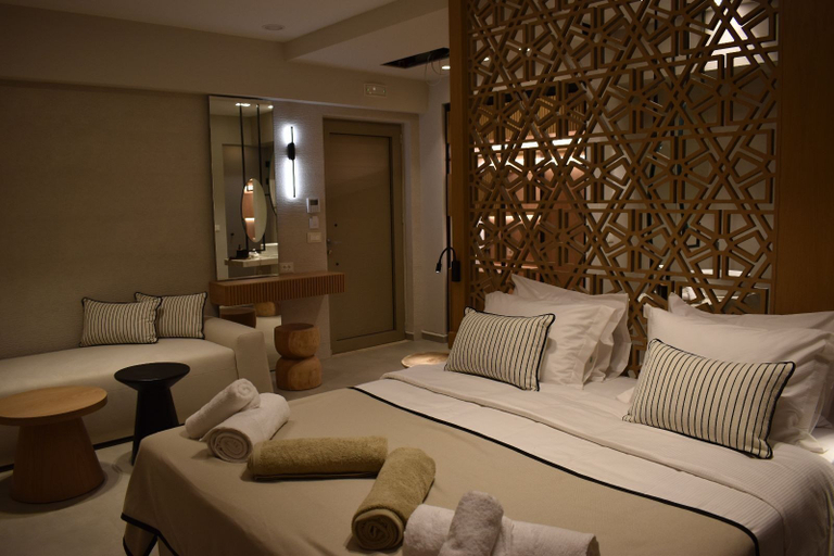 Bedroom 3, Niriides Palace, Crete
