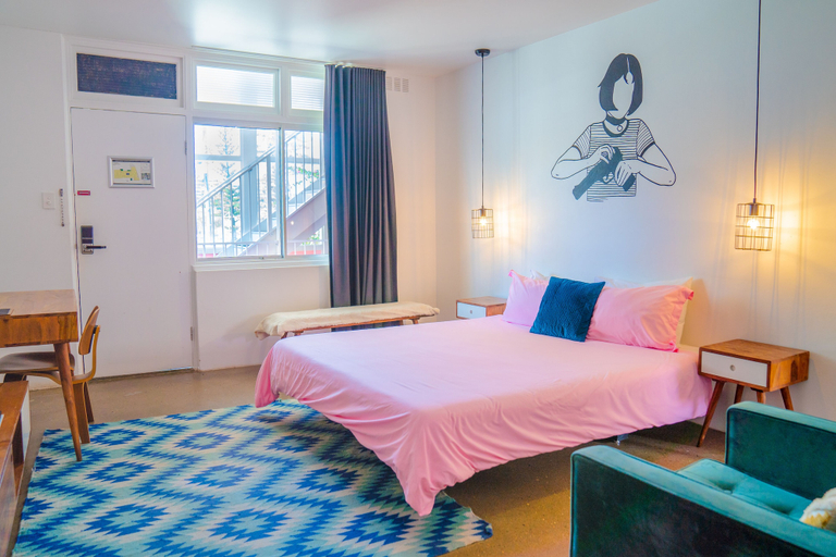 Bedroom 3, The Pink Hotel Coolangatta, Gold Coast