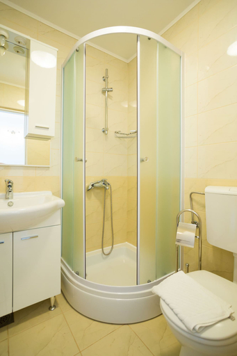 Bathroom 3, Apartments Mandy, Dubrovnik