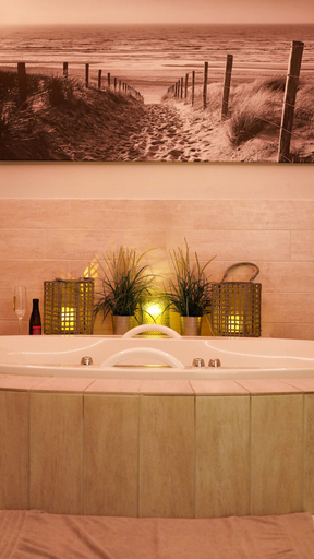 Bathroom 5, Beach Motel St. Peter-Ording, Nordfriesland