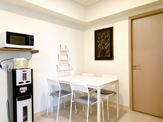 Others 4, Homey And Modern 2Br At 6Th Floor Meikarta Apartment, Cikarang