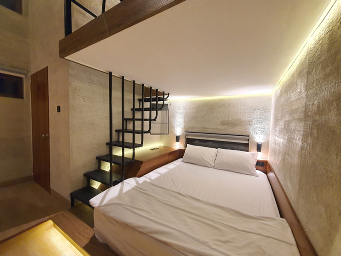 Bedroom 3, New Golden Clouds - Non Smoking Homestay, Garut