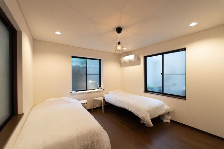 Bedroom 3, Satellite Hotel Roppongi, Minato