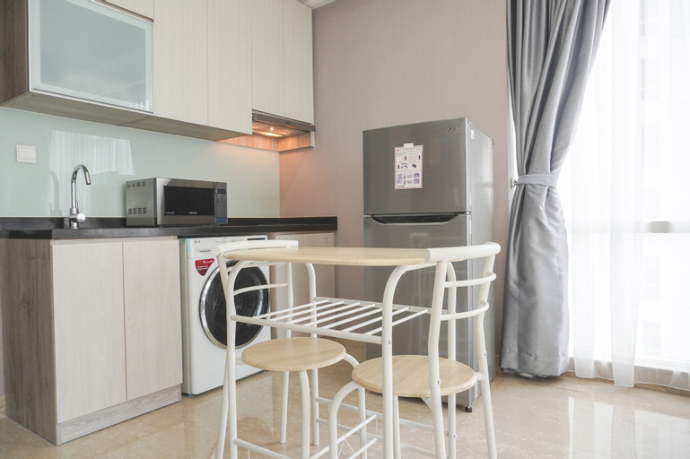 Dining Room 10