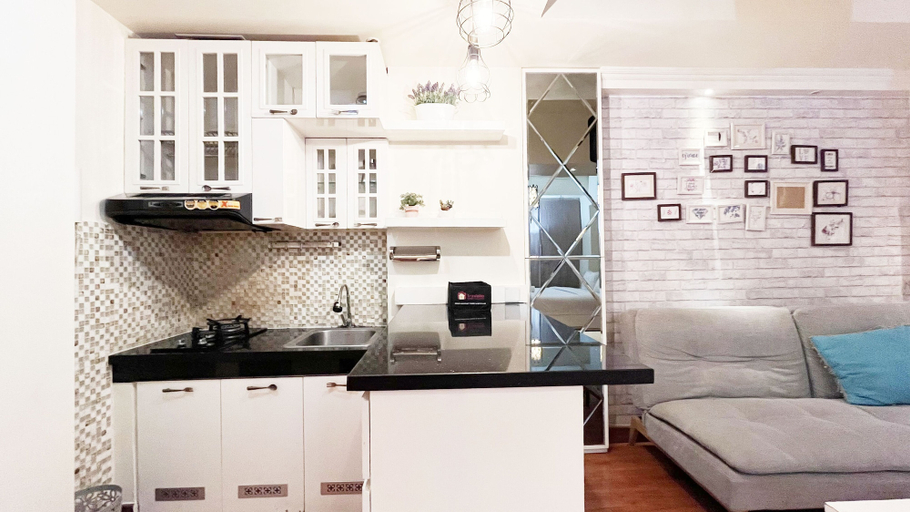 Others 3, Stylish Studio Room At Apartment Vida View Makassar, Makassar