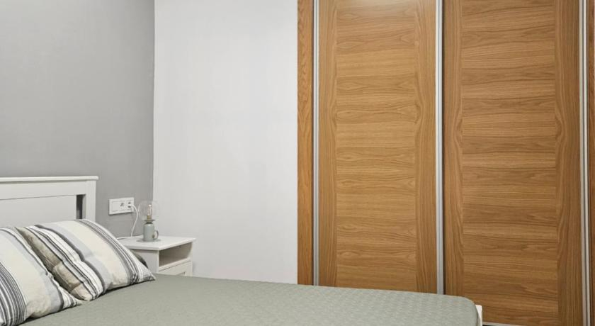 Bedroom 2, Apartments Zarate, Granada