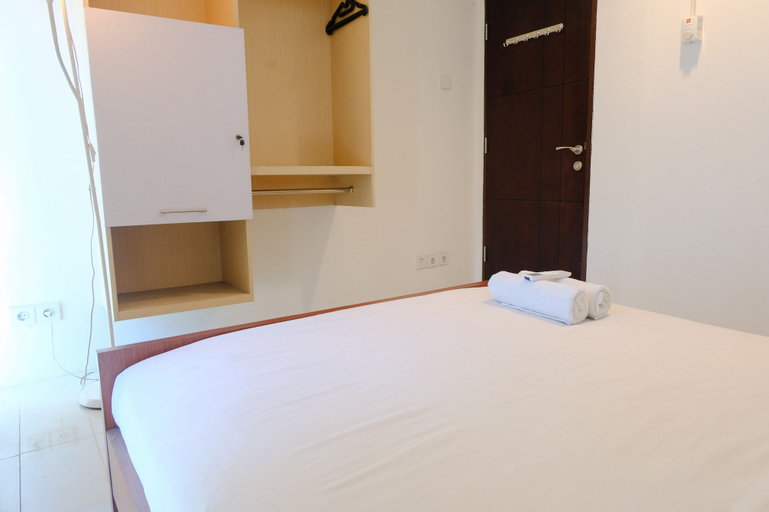 Bedroom 1, Homey 2Br At Apartment Tamansari La Grande, Bandung