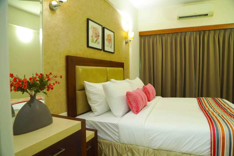 Bedroom 2, Noah Sky Suites, Ernakulam