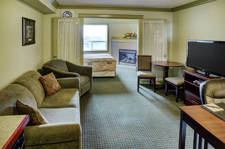 Others 5, Nova Inn Edson, Division No. 14