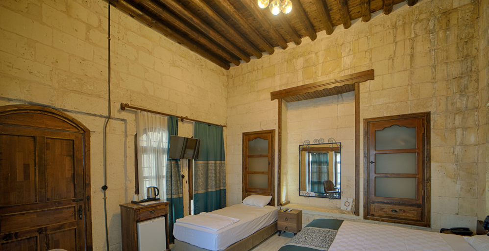 Bedroom 4, Vefa Konağı, Merkez