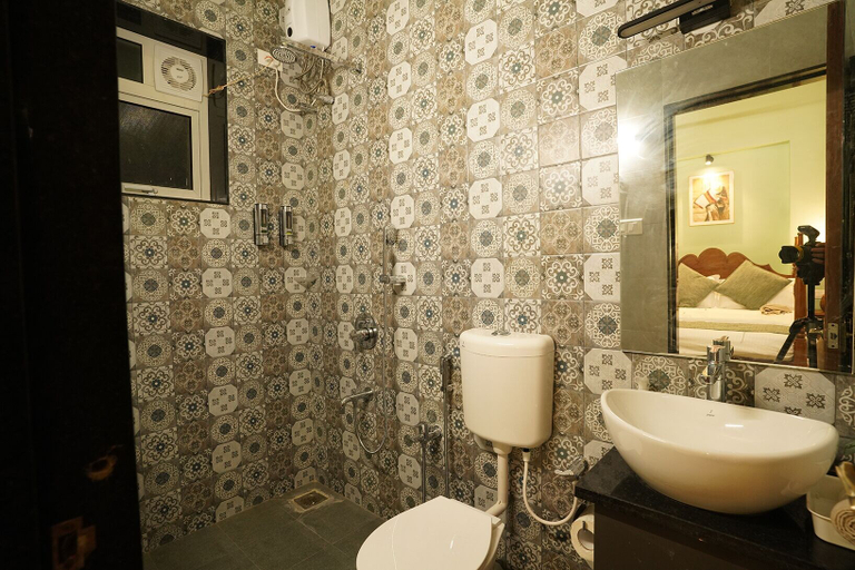 Bathroom 4, Indira Farms, South Goa