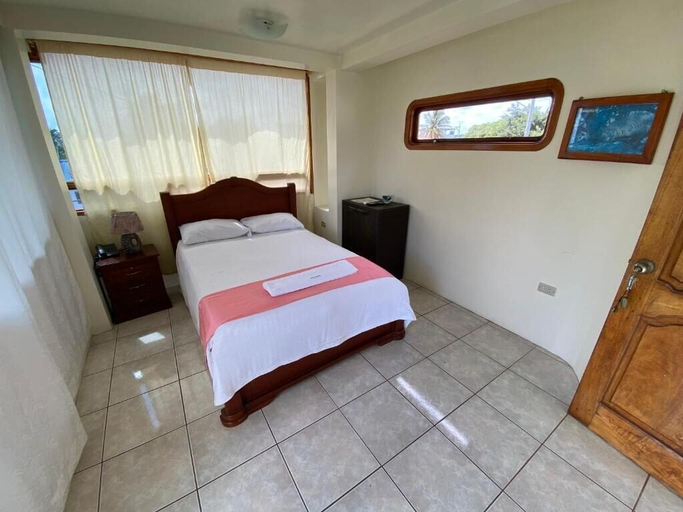 Bedroom 4, Hostal Casa Eden Galapagos, Santa Cruz