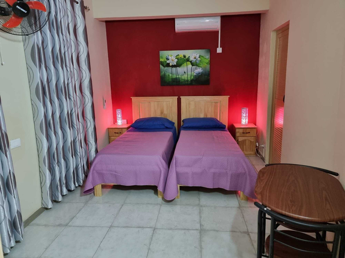 Bedroom 2, Doux Réveil