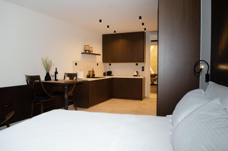 Bedroom 3, Leone Suites, West Greece
