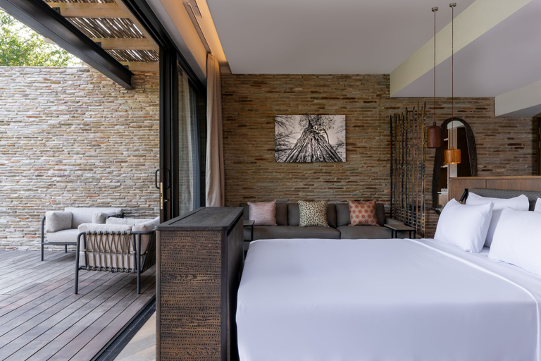 Bedroom 3, Radisson Safari Hotel Hoedspruit, Mopani